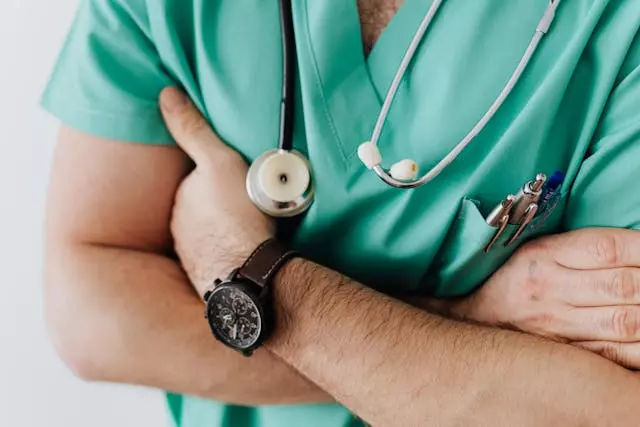 Conflits chez les soignants : solutions ciblées en santé